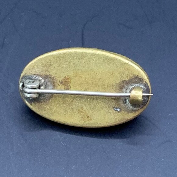 Antique Small Red Front Faceted Domed Cabochon Brooch C Clasp J290 - Picture 3 of 7